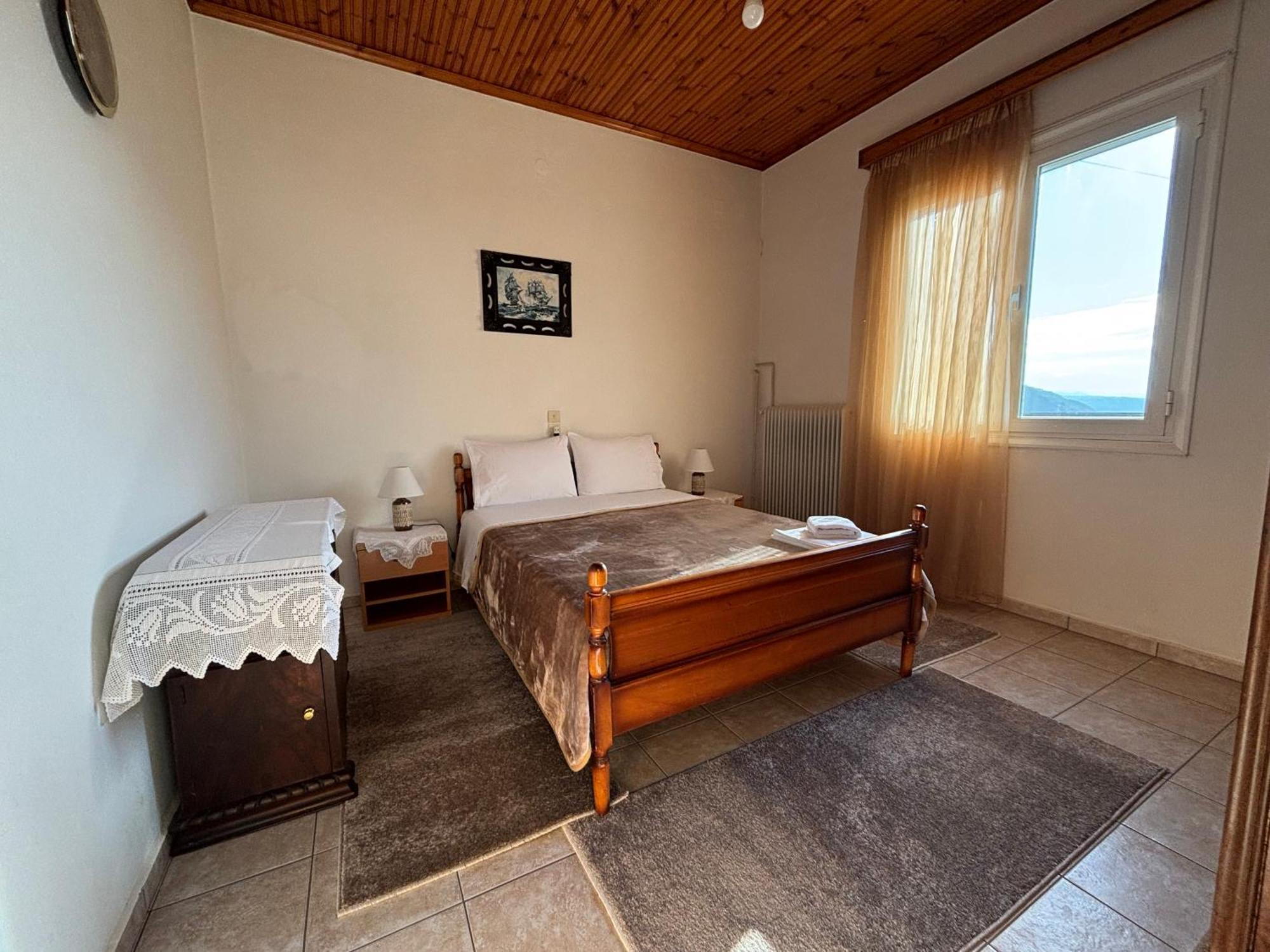 Georgaras Accommodation Platanoussa Exterior foto
